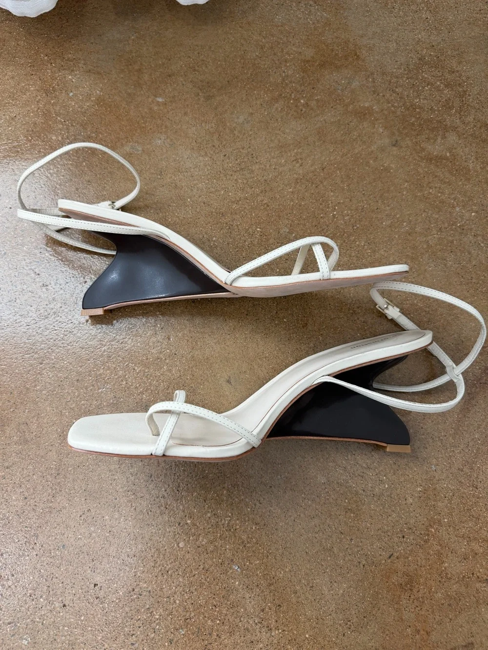 Reformation Emilia Sculptural Wedge Sandals - Picture 4 of 7